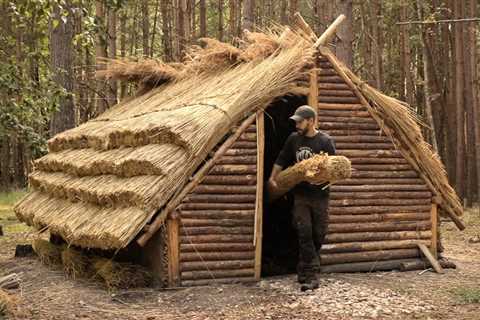 Building a Medieval House | 10 Day Bushcraft Shelter Build