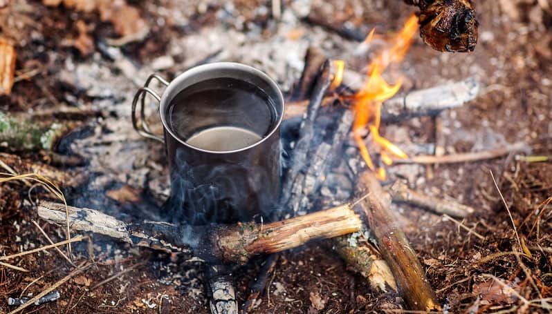 12 Ways to Boil Water Without Electricity