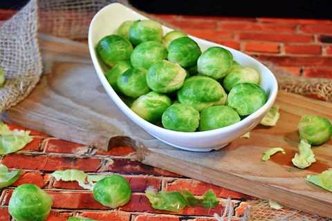 Can You Eat Brussels Sprouts Raw to Survive? Is it Safe?