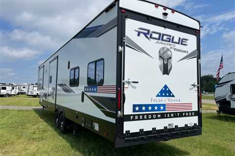 Folds of Honor Package Debuts on Rogue RVs