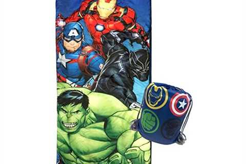 Jay Franco Marvel Avengers Battle Formation Slumber Sack - Cozy & Warm Kids Lightweight Slumber ..